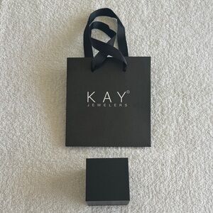 Kay Jewelers Black Ring Box Gift Set with Ribbon Handles